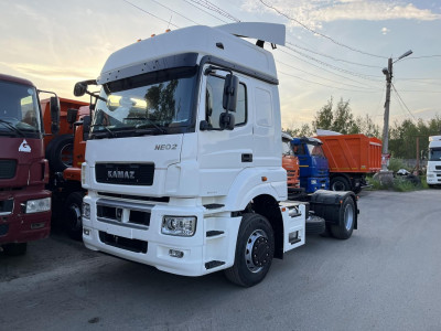 Седельный тягач КАМАЗ-5490-053-87