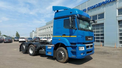 Седельный тягач КАМАЗ-65209-002-87