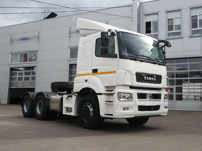 Седельный тягач КАМАЗ-65206-012-68