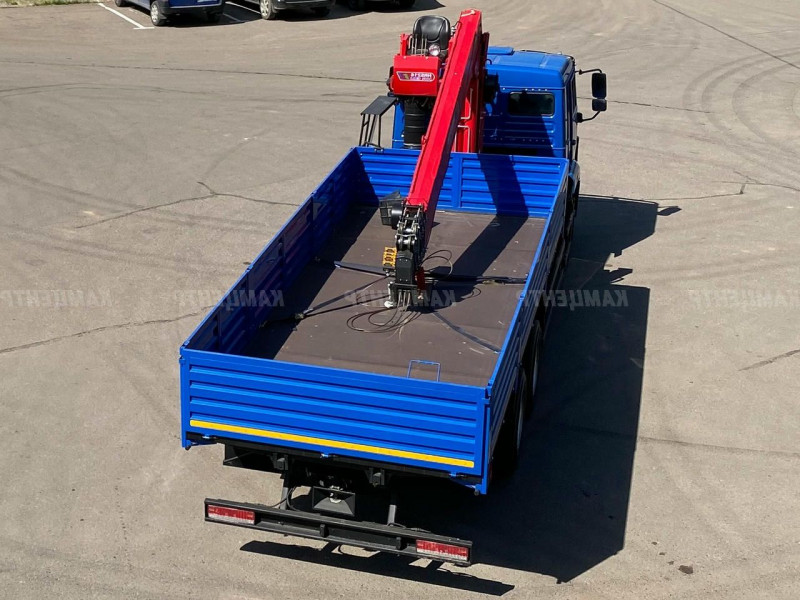 Кран-манипулятор КМУ HORYONG HRS 216 на шасси КАМАЗ-65117-3010-48 — 4