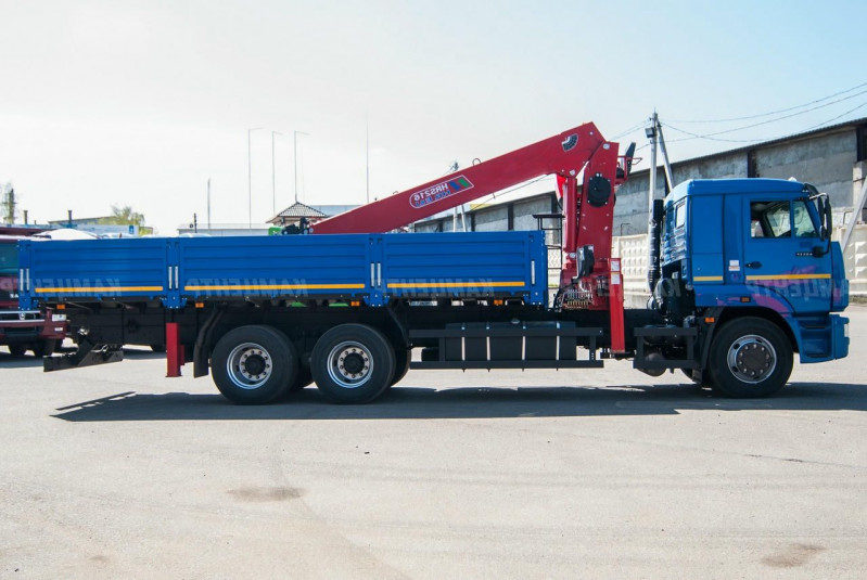 Кран-манипулятор КМУ HORYONG HRS 216 на шасси КАМАЗ-65117-3010-48 — 3