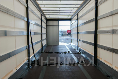 Полуприцеп шторный UAT-SCFG-9226.01