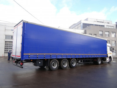 Полуприцеп НЕФАЗ 93341-0600200-08 магистральный