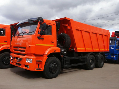Самосвал КАМАЗ-6520-3026012-53